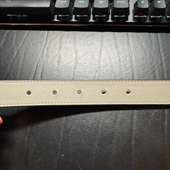 Coach Gray and Lavender Reversible Leather Belt with Silver Buckle - Picture 9 of 9